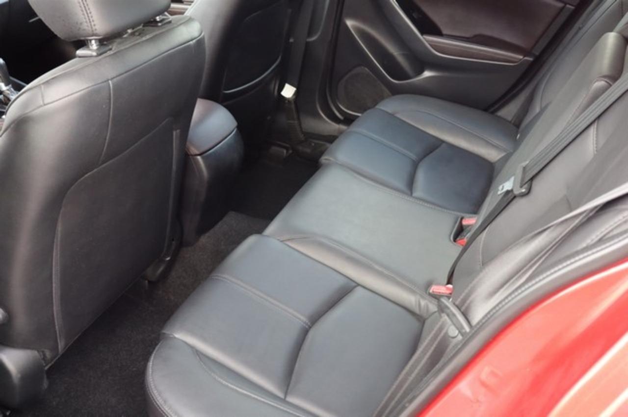 Mazda MAZDA3  2018