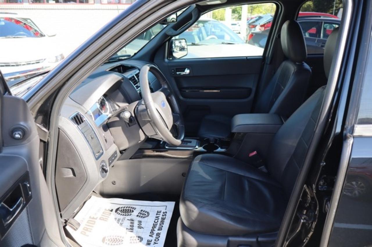 Ford Escape  2012