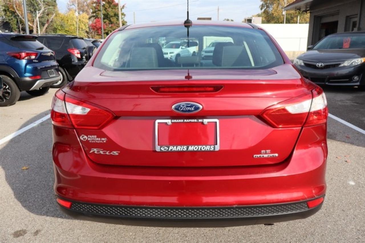 Ford Focus  2014