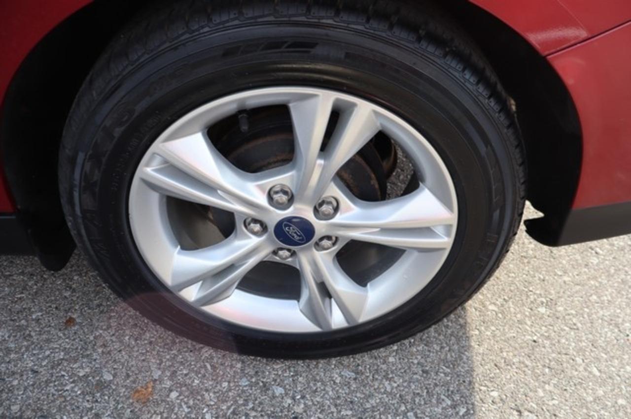 Ford Focus  2014