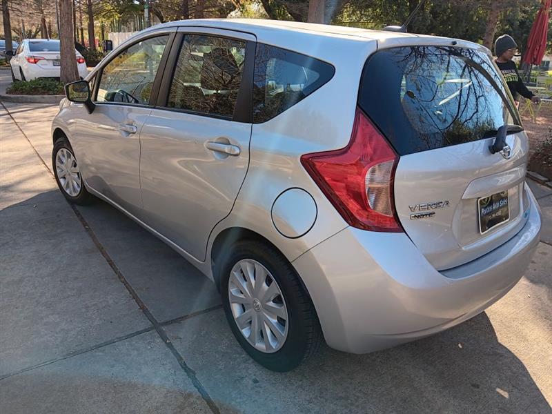 Nissan Versa Note  2016