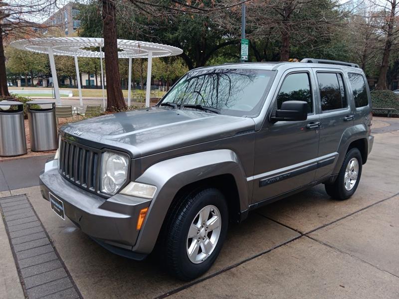 Jeep Liberty  2012