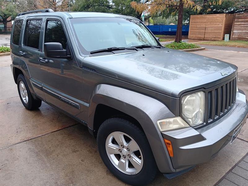 Jeep Liberty  2012