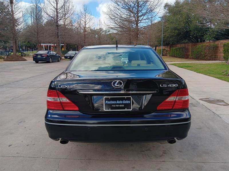 Lexus LS 430  2005