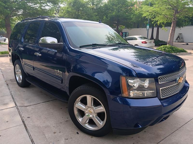 Chevrolet Tahoe  2012