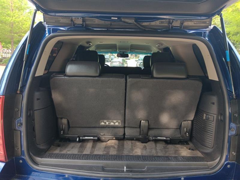 Chevrolet Tahoe  2012