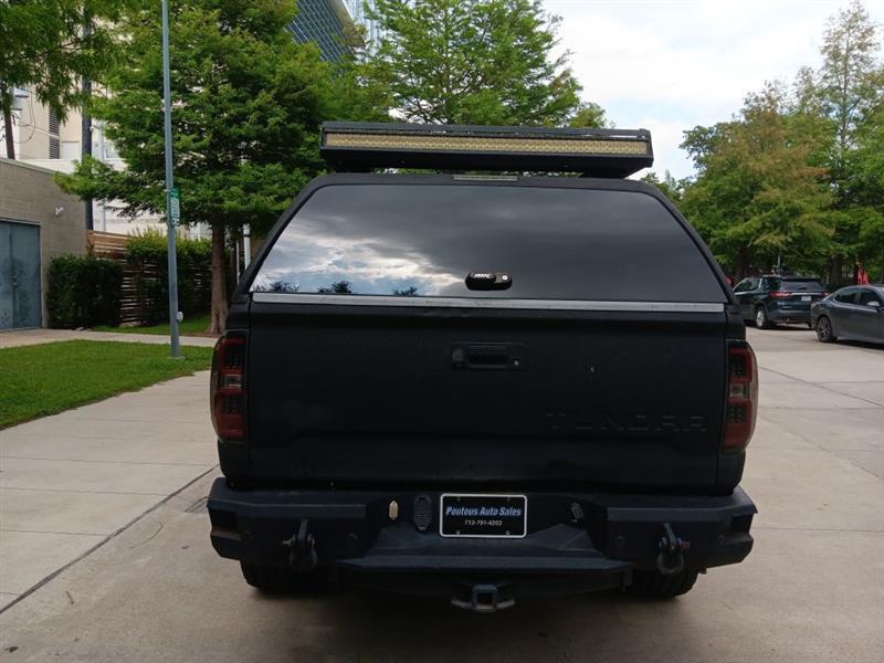 Toyota Tundra  2015