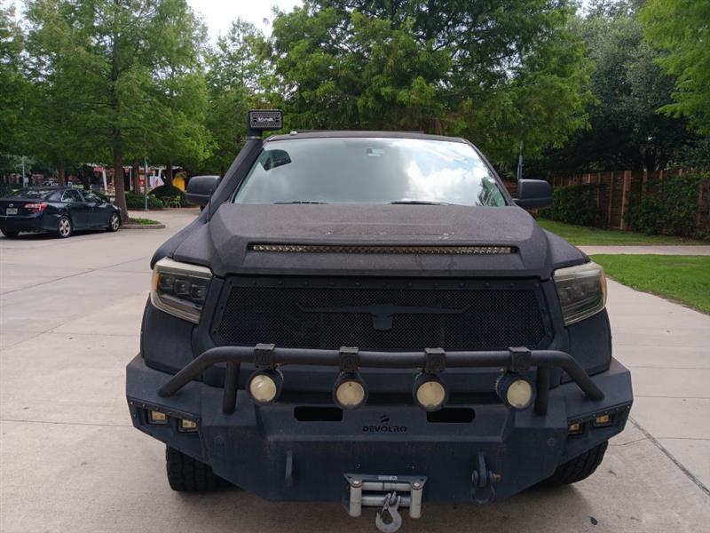 Toyota Tundra  2015