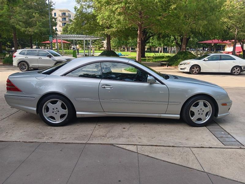 Mercedes-Benz CL-Class  2002