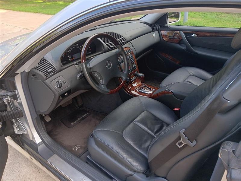 Mercedes-Benz CL-Class  2002