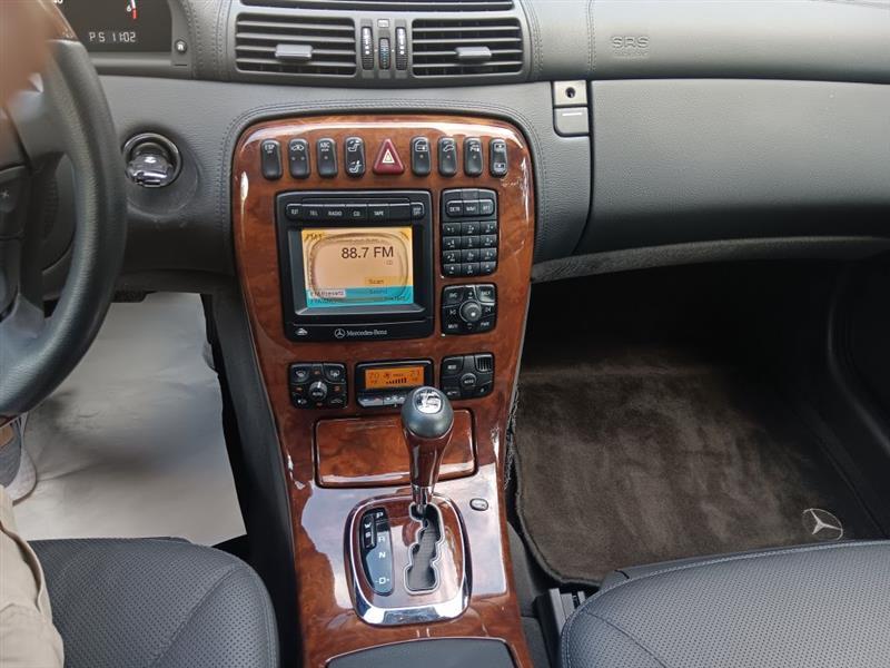 Mercedes-Benz CL-Class  2002