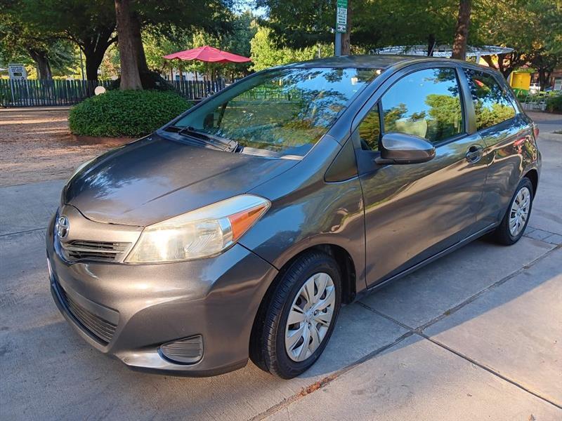 Toyota Yaris  2012