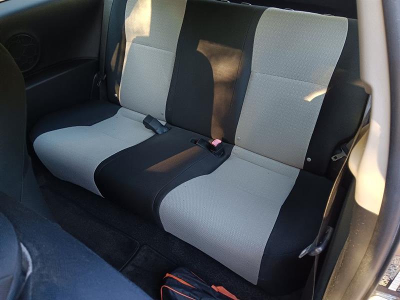 Toyota Yaris  2012