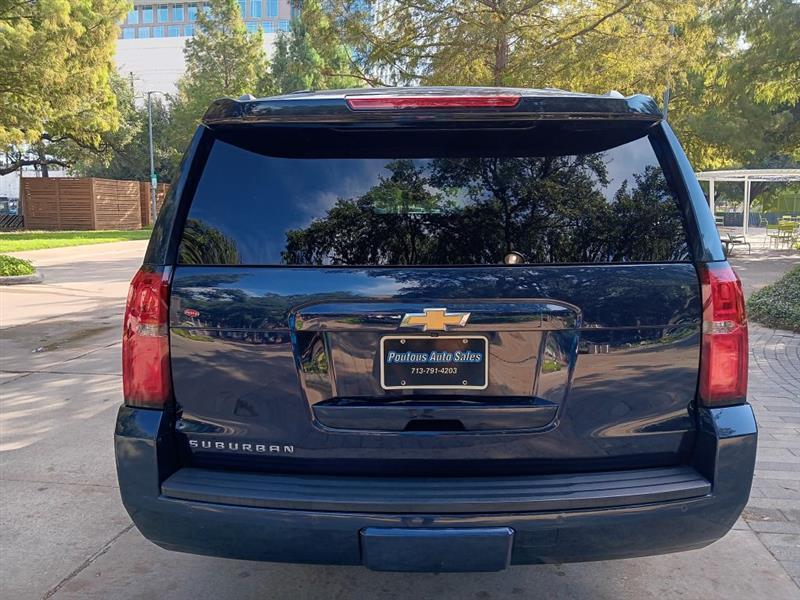 Chevrolet Suburban  2017