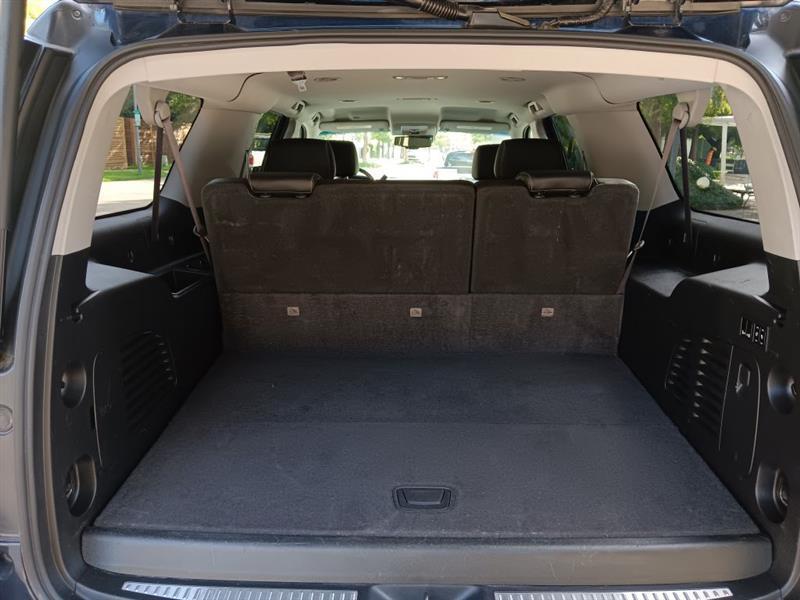 Chevrolet Suburban  2017