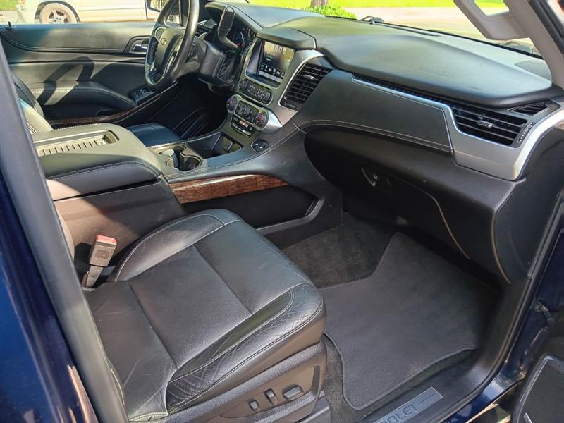 Chevrolet Suburban  2017