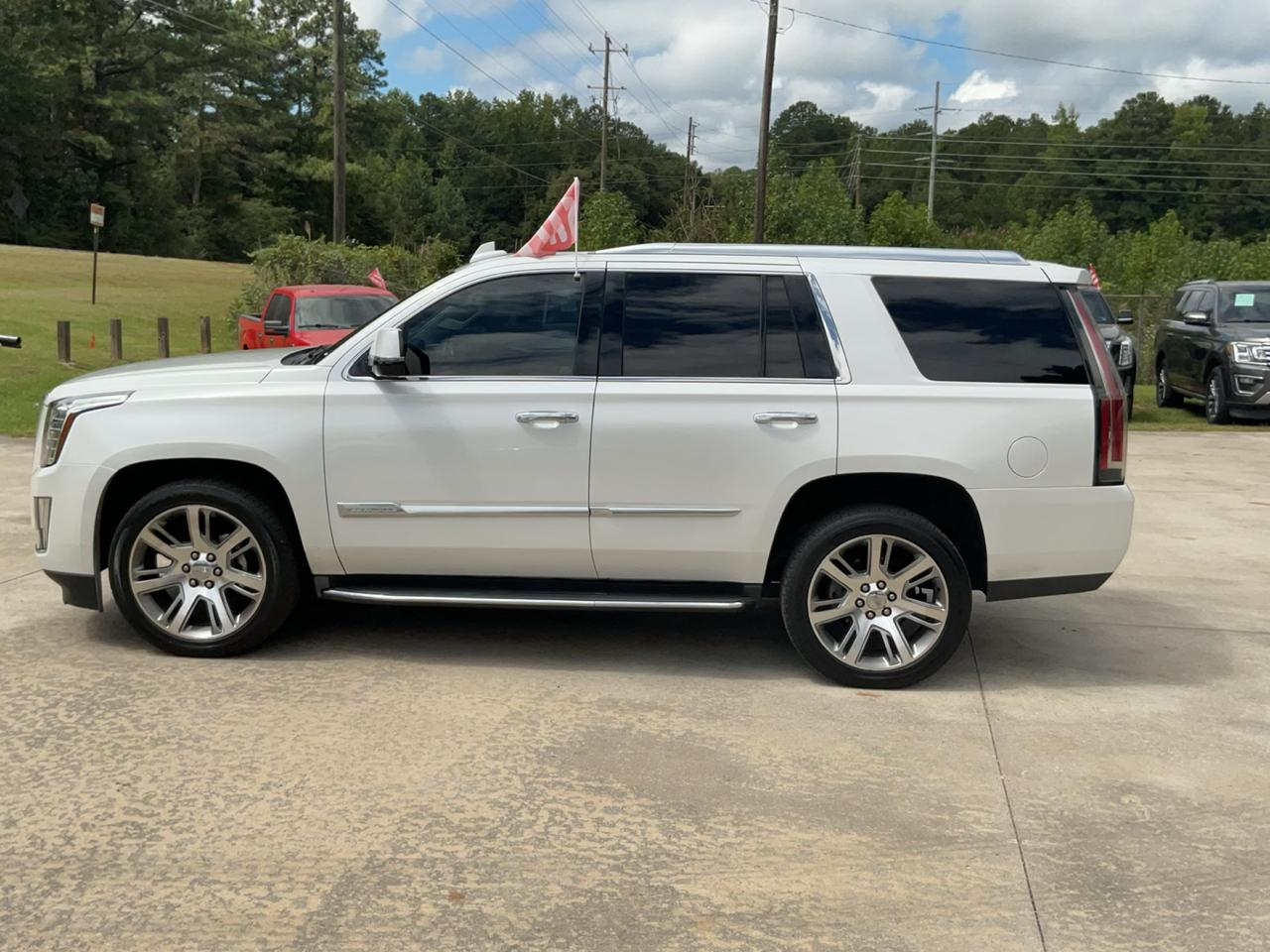 Cadillac Escalade 4WD 4dr Luxury Collection 2016