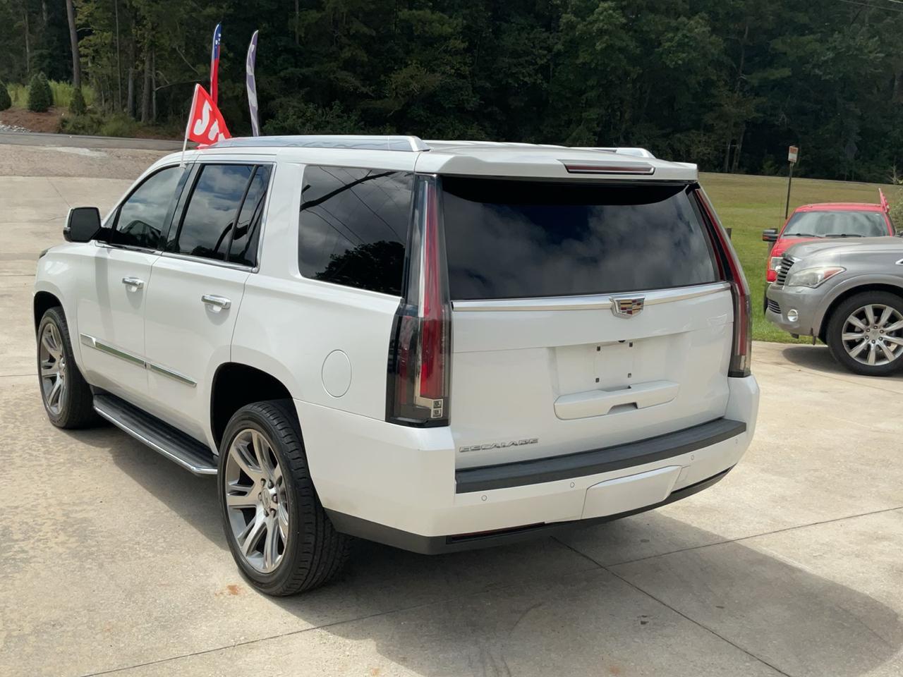 Cadillac Escalade 4WD 4dr Luxury Collection 2016
