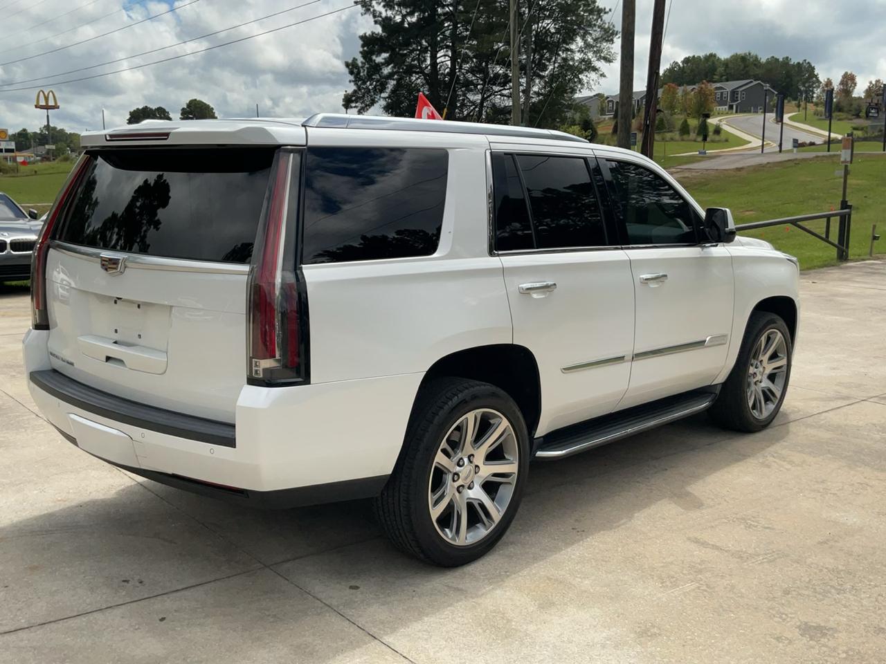 Cadillac Escalade 4WD 4dr Luxury Collection 2016