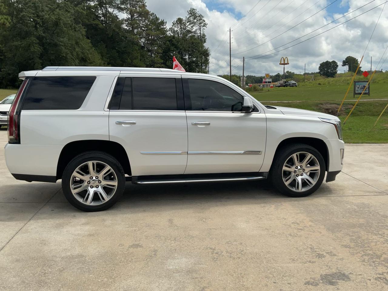 Cadillac Escalade 4WD 4dr Luxury Collection 2016