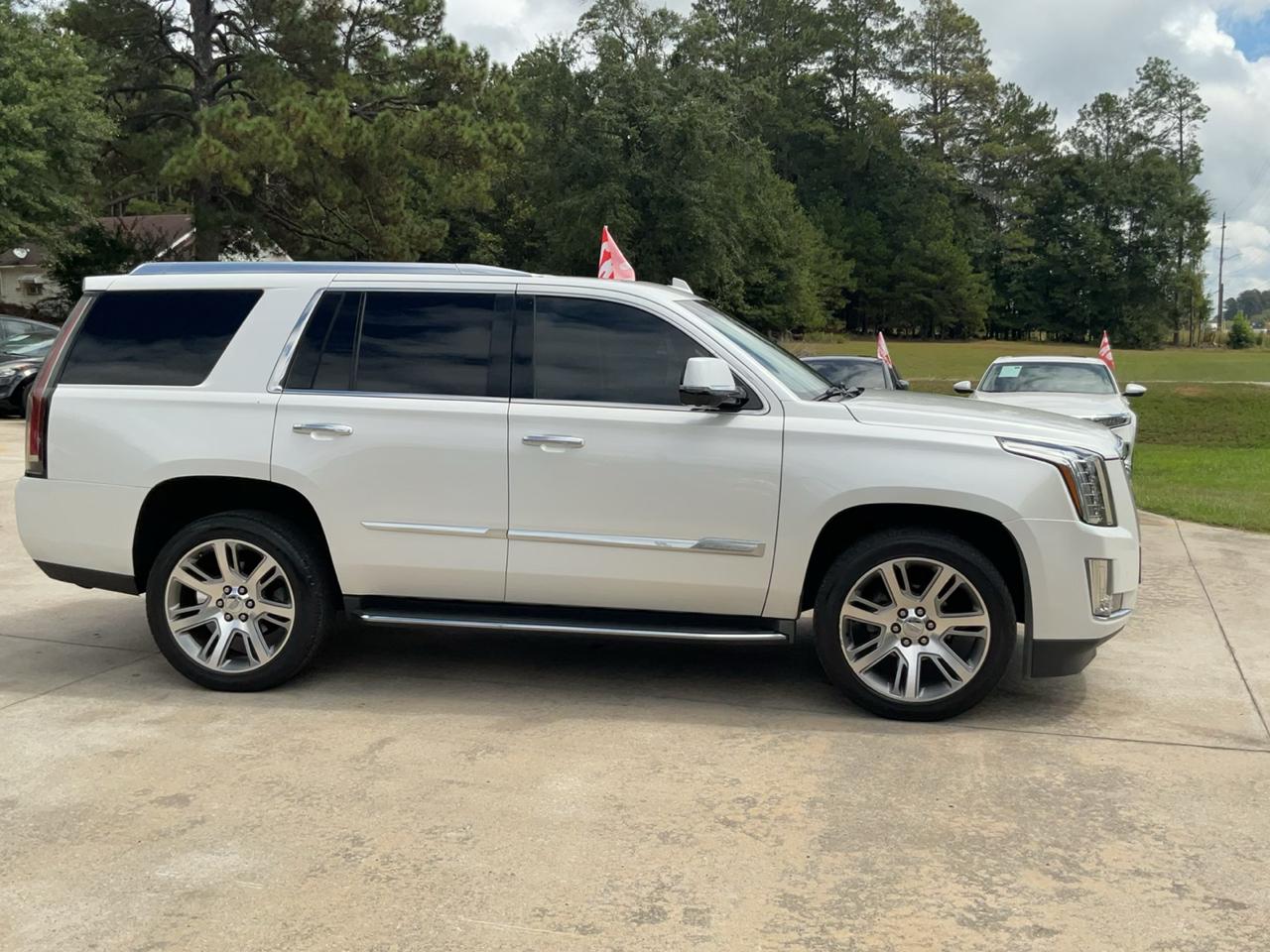 Cadillac Escalade 4WD 4dr Luxury Collection 2016