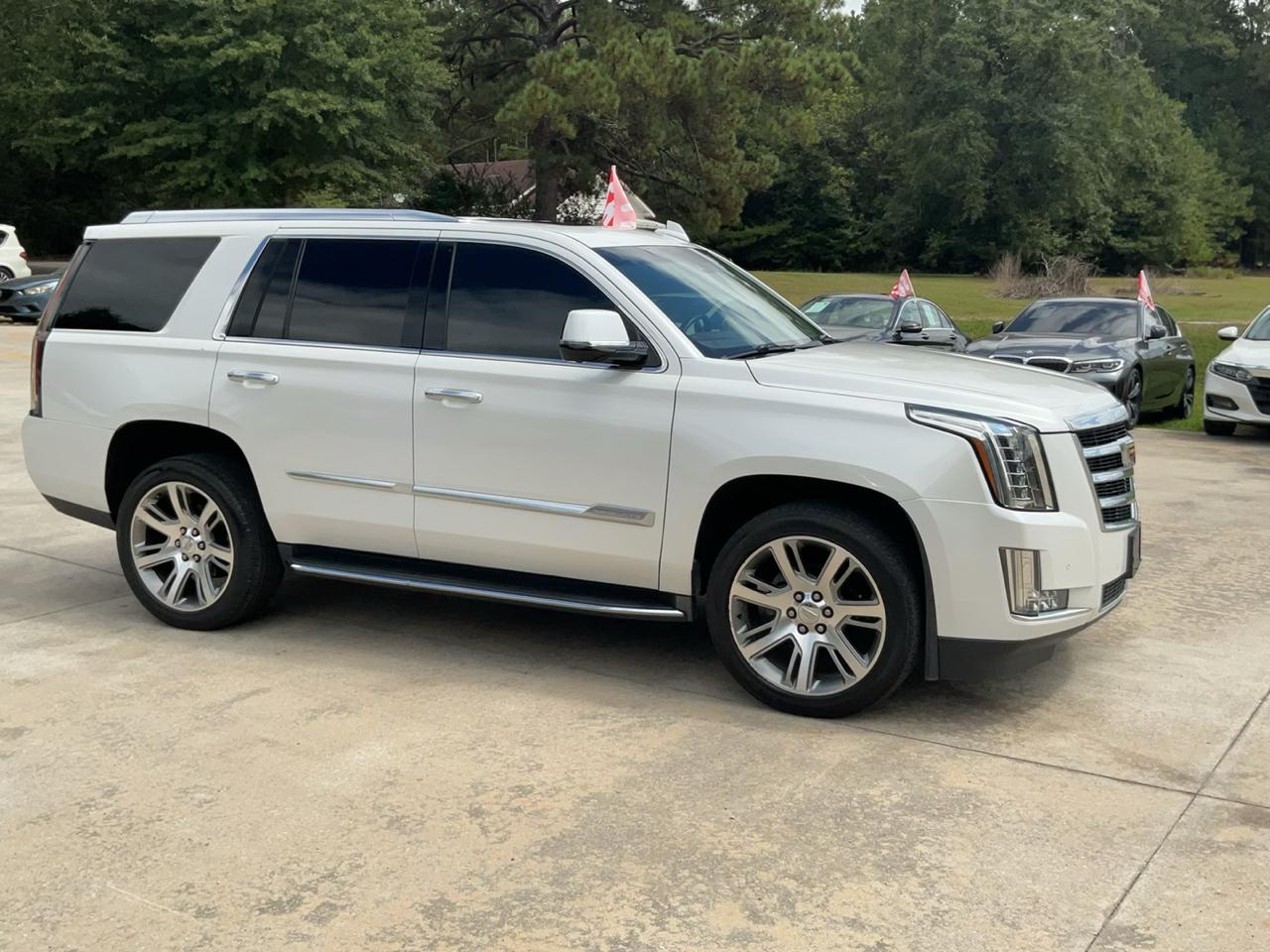 Cadillac Escalade 4WD 4dr Luxury Collection 2016