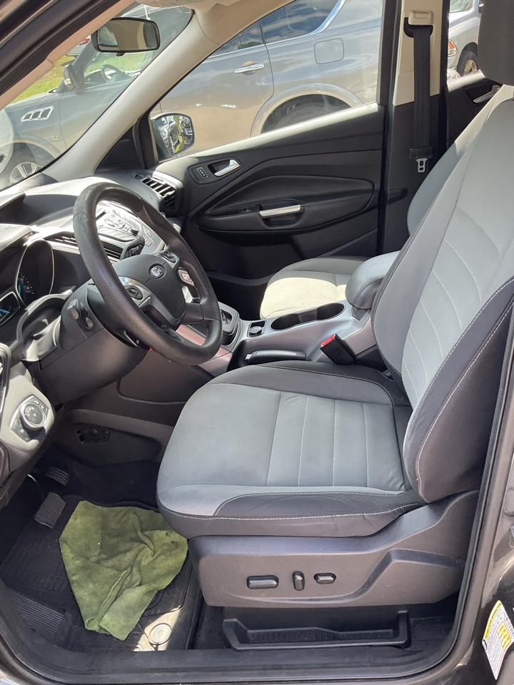 Ford Escape FWD 4dr SE 2016