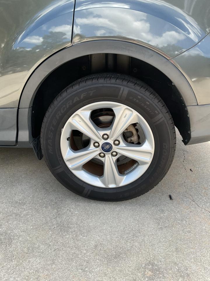 Ford Escape FWD 4dr SE 2016