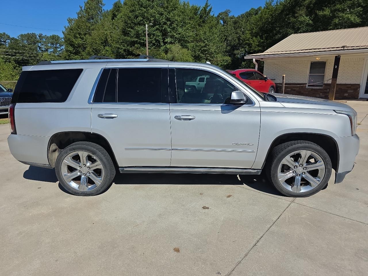 GMC Yukon 4WD 4dr Denali 2016