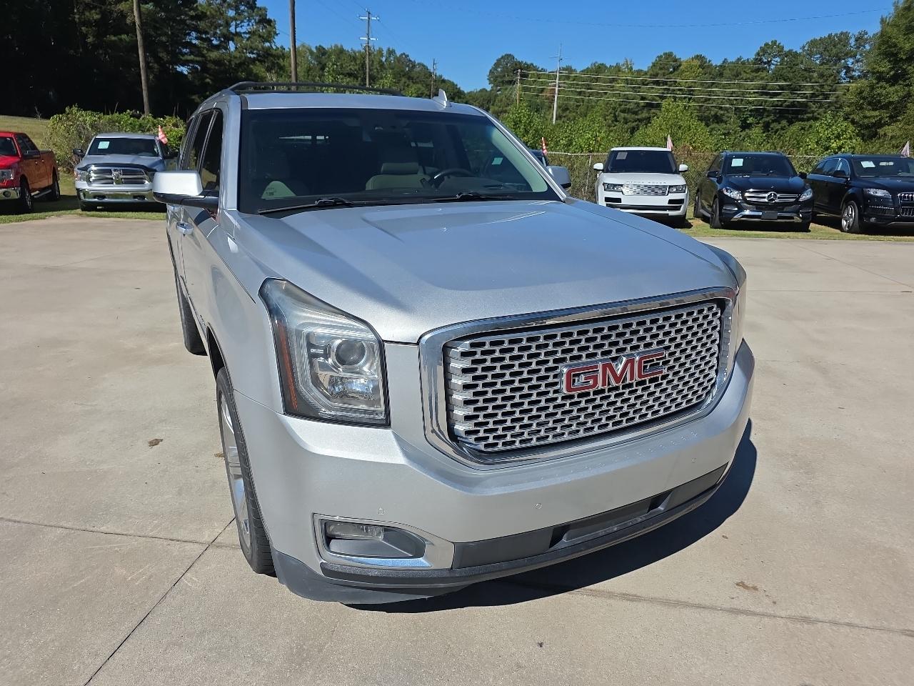 GMC Yukon 4WD 4dr Denali 2016