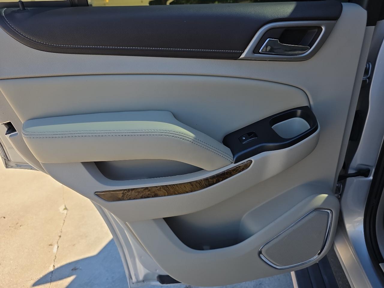 GMC Yukon 4WD 4dr Denali 2016