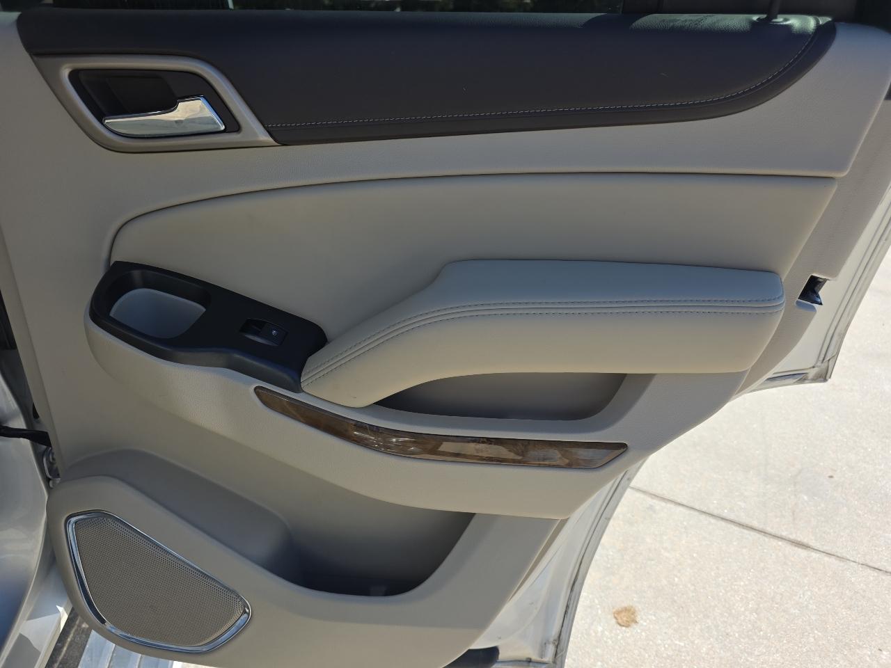 GMC Yukon 4WD 4dr Denali 2016