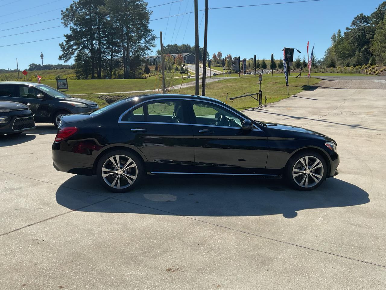 Mercedes-Benz C-Class C 300 4MATIC Sedan 2017