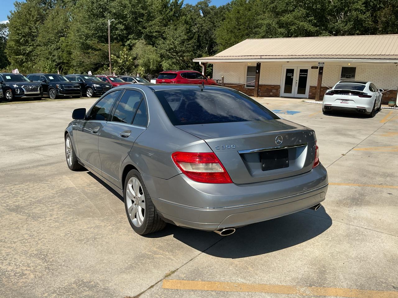Mercedes-Benz C-Class 4dr Sdn 3.0L Sport RWD 2009