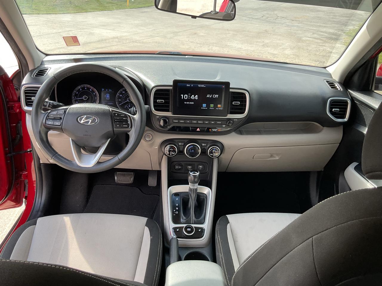 Hyundai Venue SEL IVT 2020