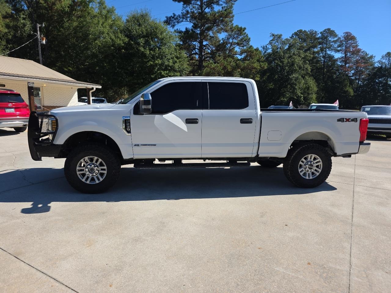 Ford Super Duty F-250 SRW King Ranch 4WD Crew Cab 8' Box 2019