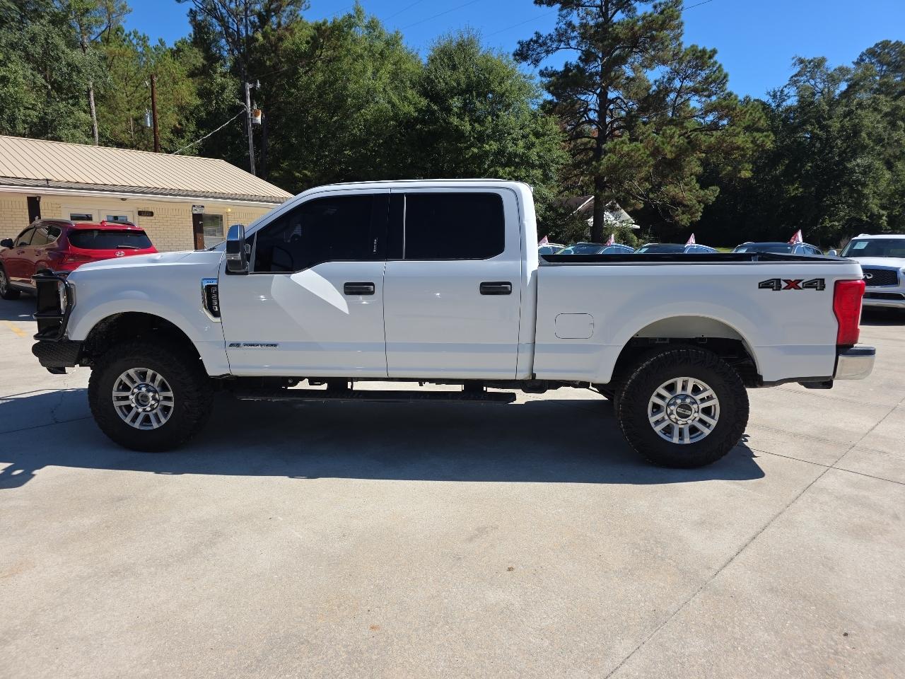 Ford Super Duty F-250 SRW King Ranch 4WD Crew Cab 8' Box 2019