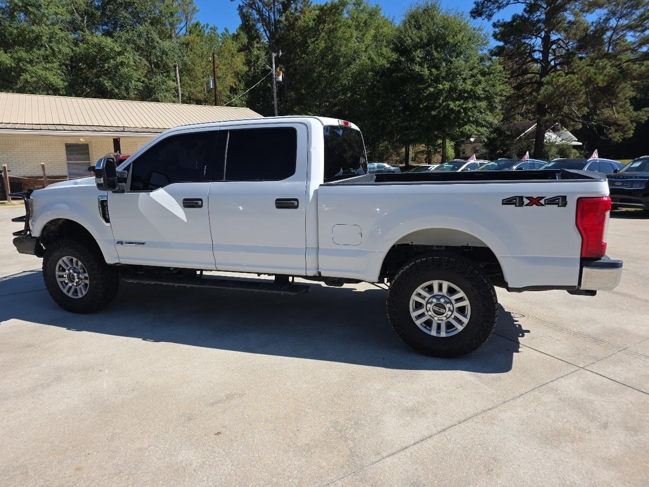 Ford Super Duty F-250 SRW King Ranch 4WD Crew Cab 8' Box 2019
