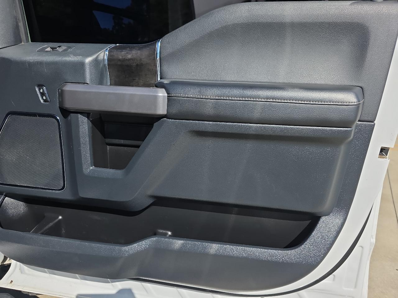 Ford Super Duty F-250 SRW King Ranch 4WD Crew Cab 8' Box 2019