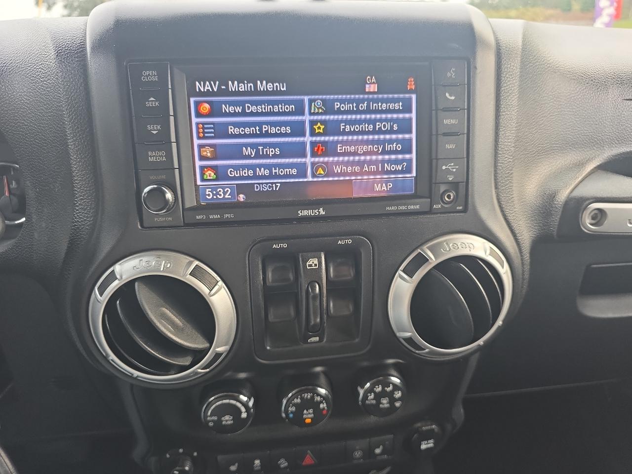 Jeep Wrangler Unlimited 4WD 4dr Sahara 2013