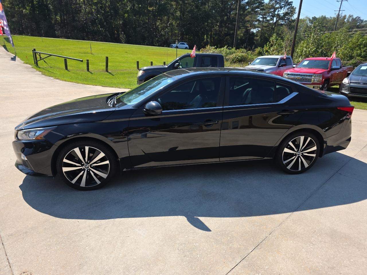 Nissan Altima 2.5 SR Sedan 2019
