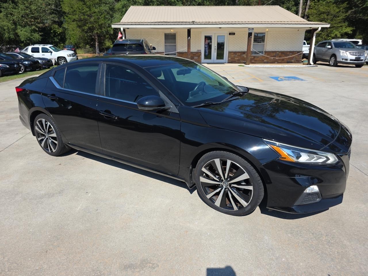 Nissan Altima 2.5 SR Sedan 2019