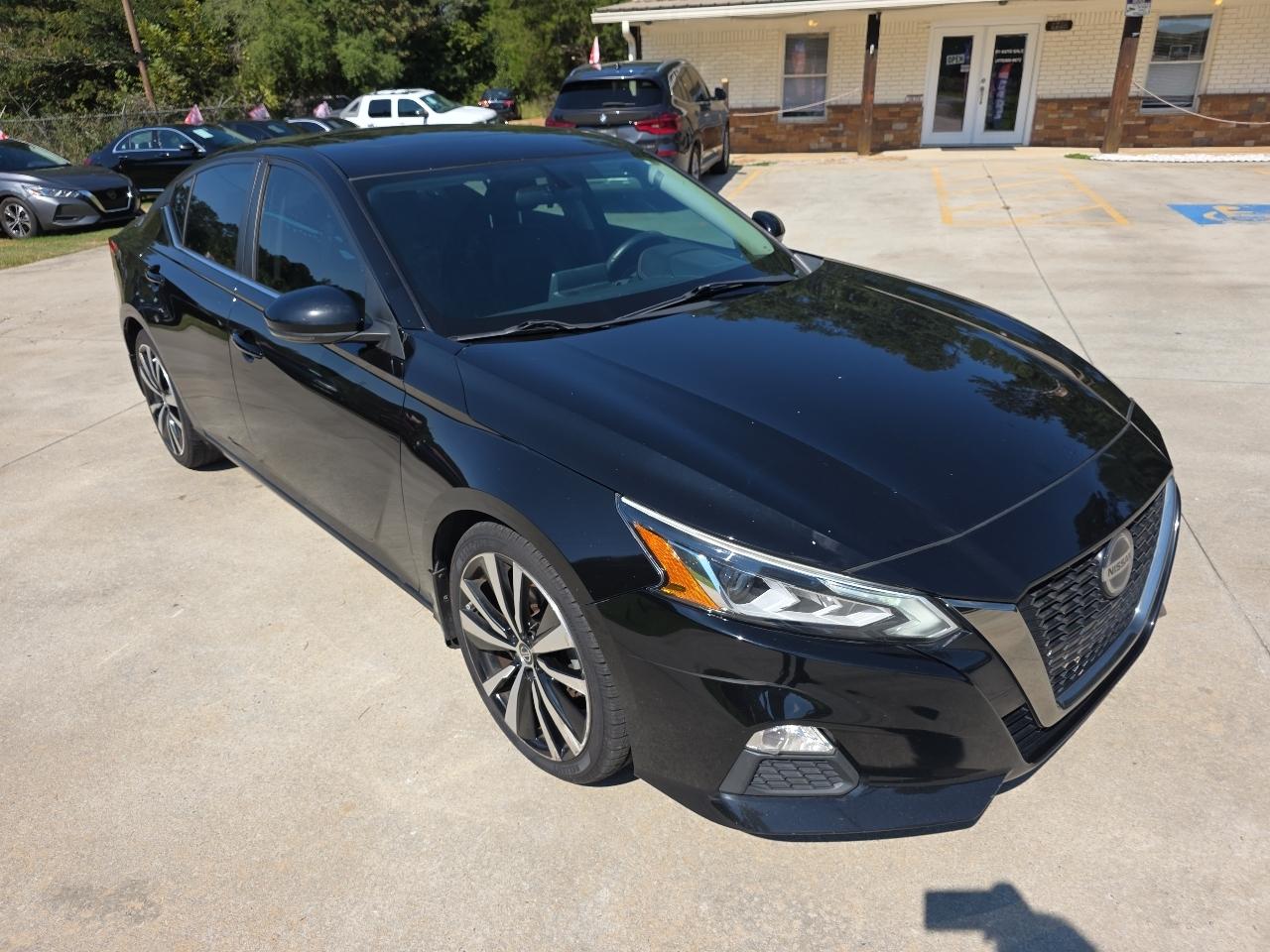 Nissan Altima 2.5 SR Sedan 2019