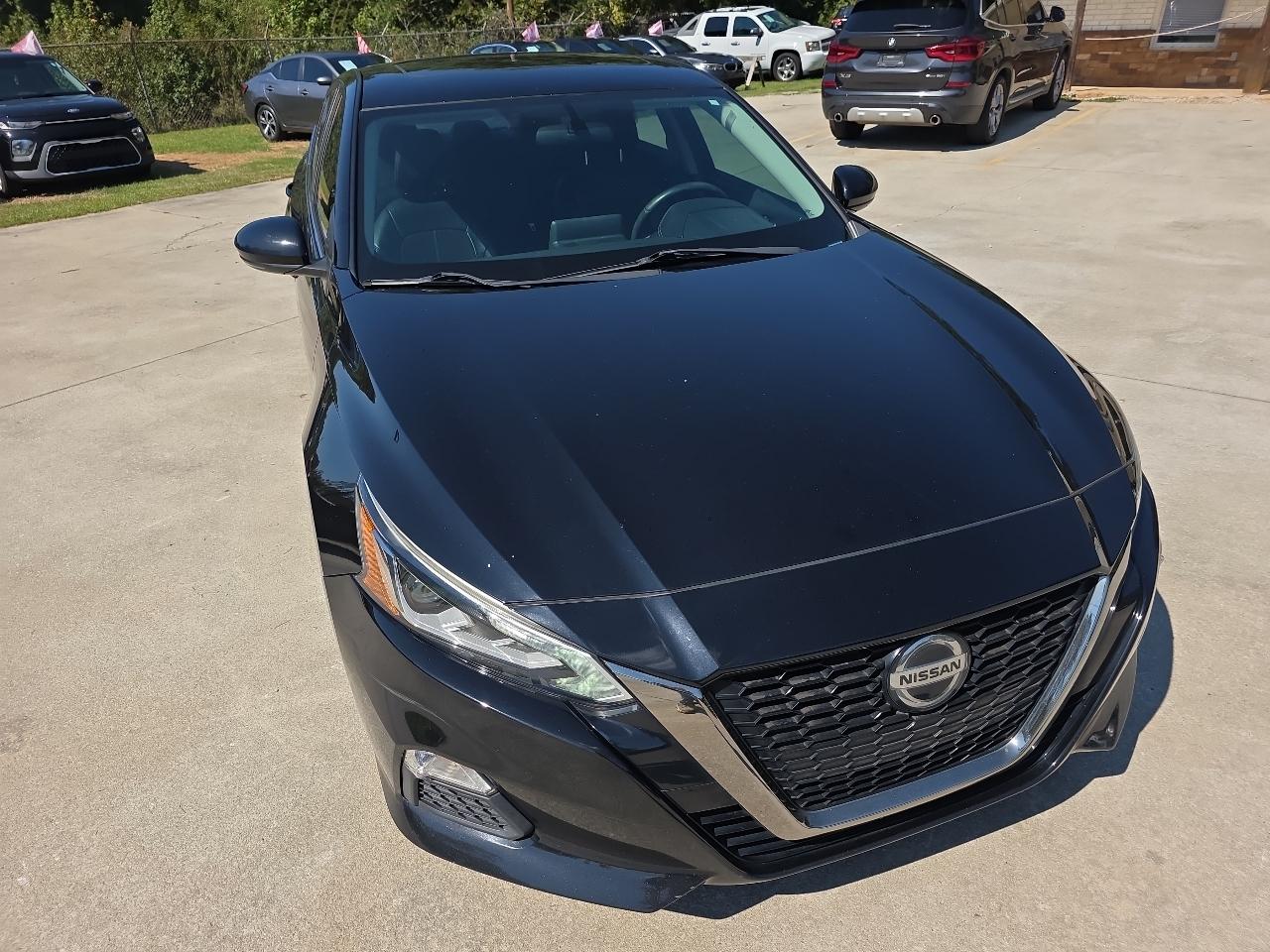 Nissan Altima 2.5 SR Sedan 2019