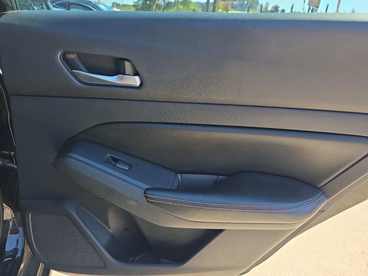 Nissan Altima 2.5 SR Sedan 2019