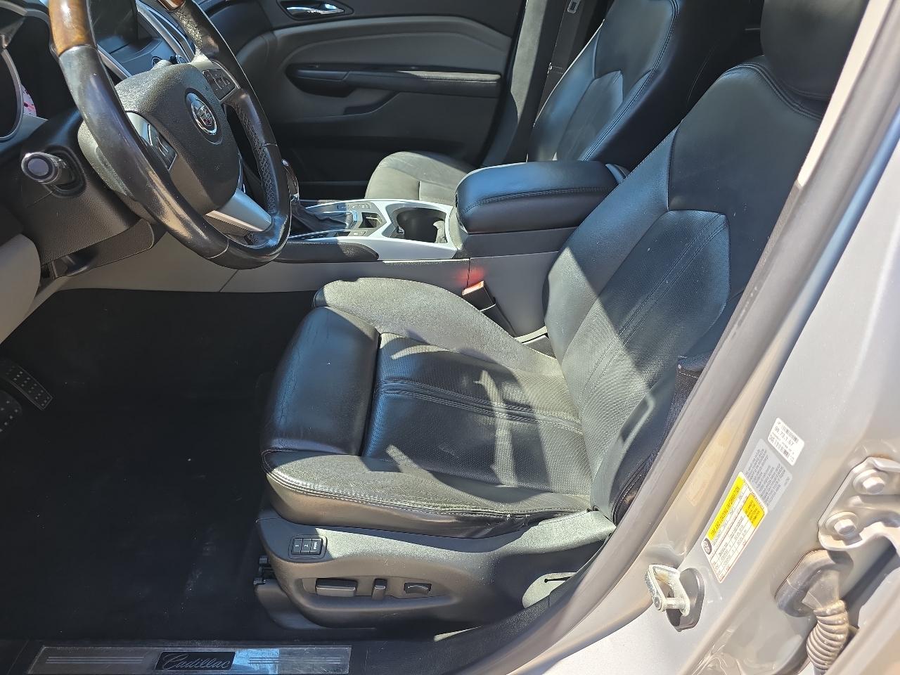 Cadillac SRX AWD 4dr Turbo Premium Collection *Ltd Avail* 2011