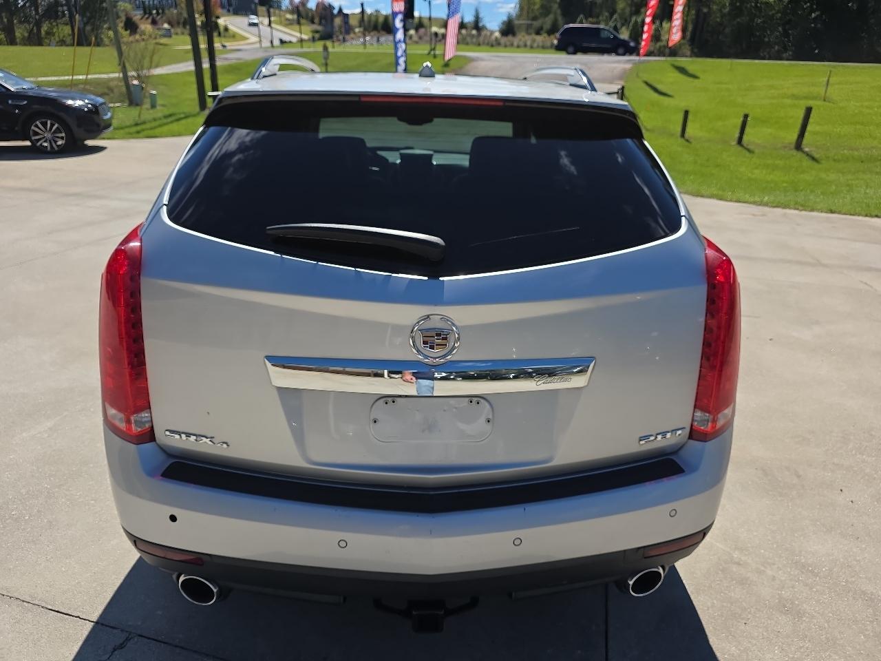 Cadillac SRX AWD 4dr Turbo Premium Collection *Ltd Avail* 2011