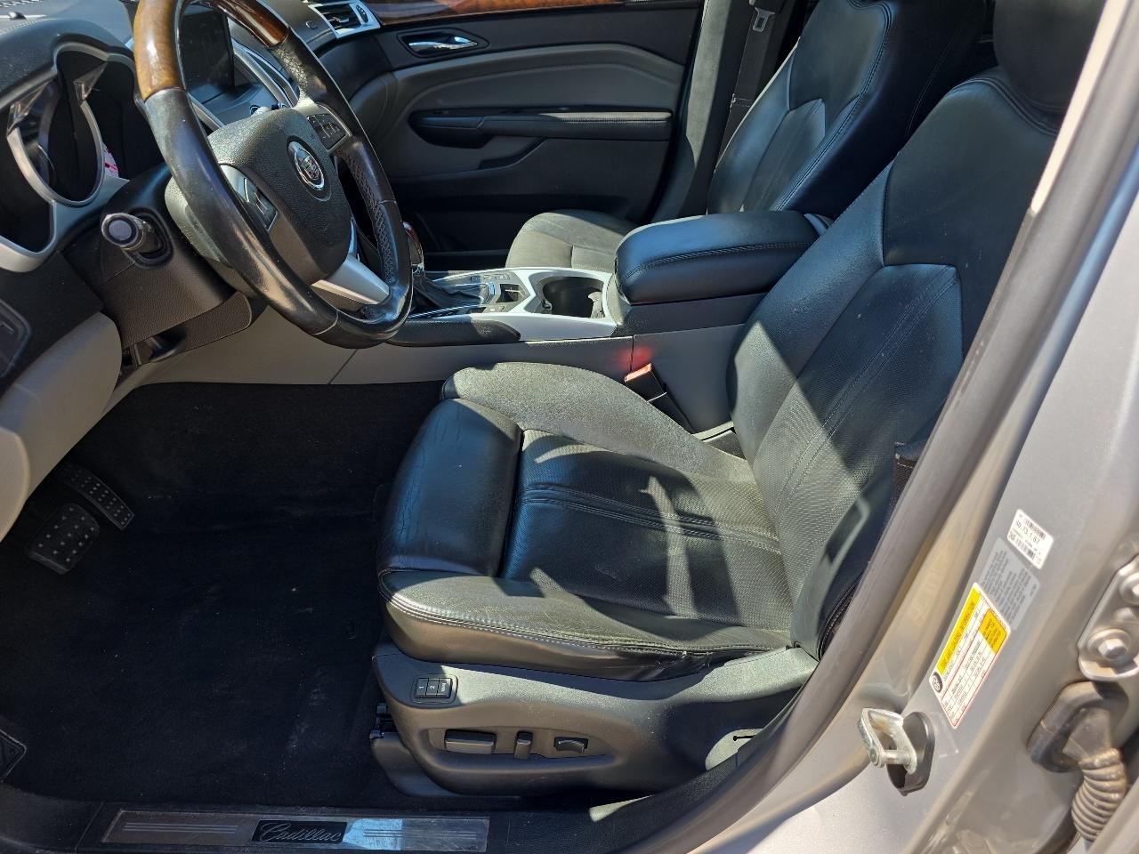 Cadillac SRX AWD 4dr Turbo Premium Collection *Ltd Avail* 2011
