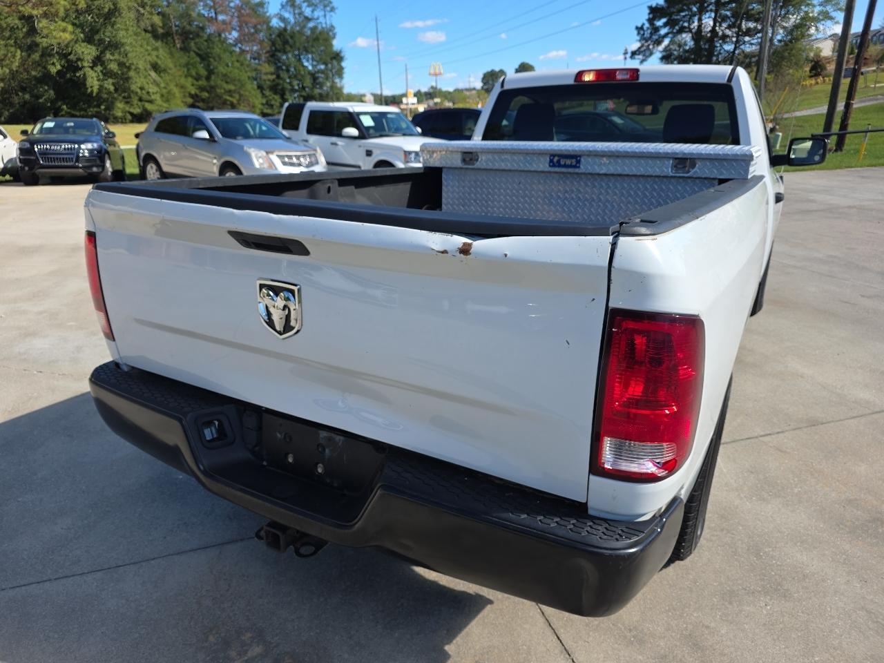 RAM 1500 Classic Tradesman 4x2 Reg Cab 8' Box 2019