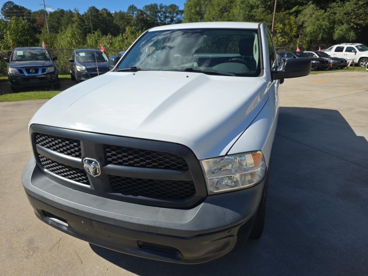 RAM 1500 Classic Tradesman 4x2 Reg Cab 8' Box 2019